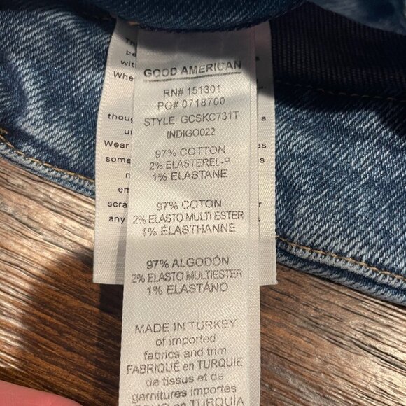 NWT Good American 8/29 Good Curve Skinny Crop Jeans High Rise Distressed - Picture 9 of 16